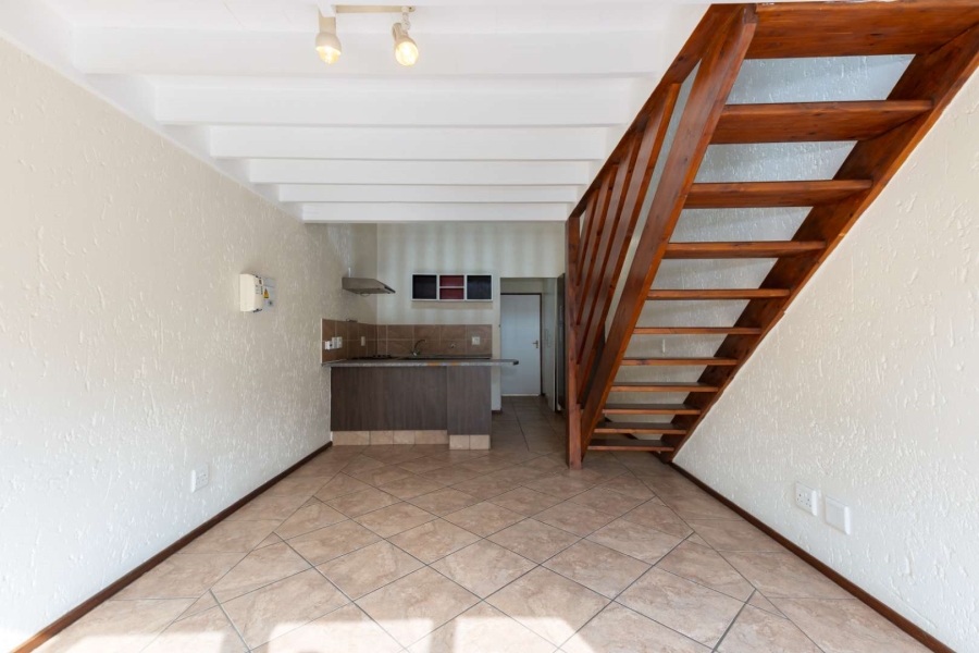 1 Bedroom Property for Sale in Lonehill Gauteng