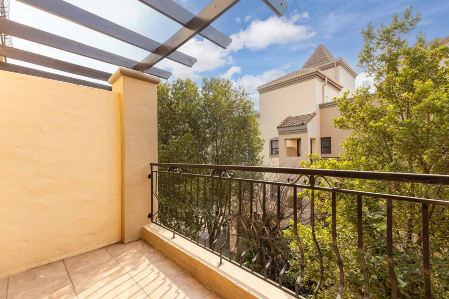 1 Bedroom Property for Sale in Lonehill Gauteng