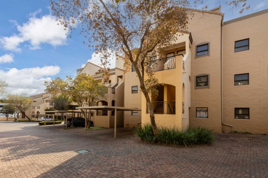 1 Bedroom Property for Sale in Lonehill Gauteng