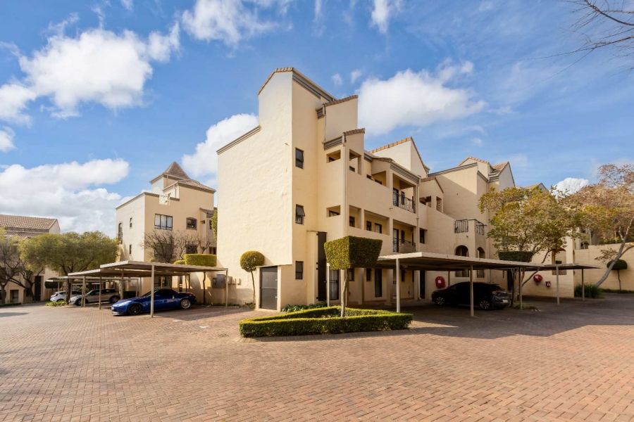 1 Bedroom Property for Sale in Lonehill Gauteng