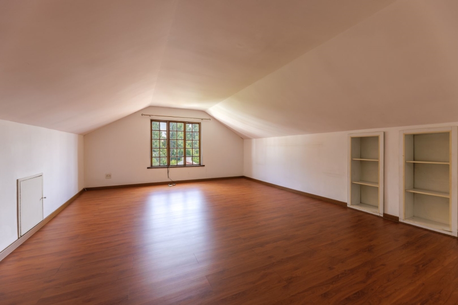 2 Bedroom Property for Sale in Bryanston Gauteng