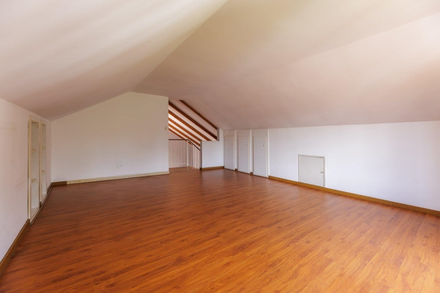 2 Bedroom Property for Sale in Bryanston Gauteng