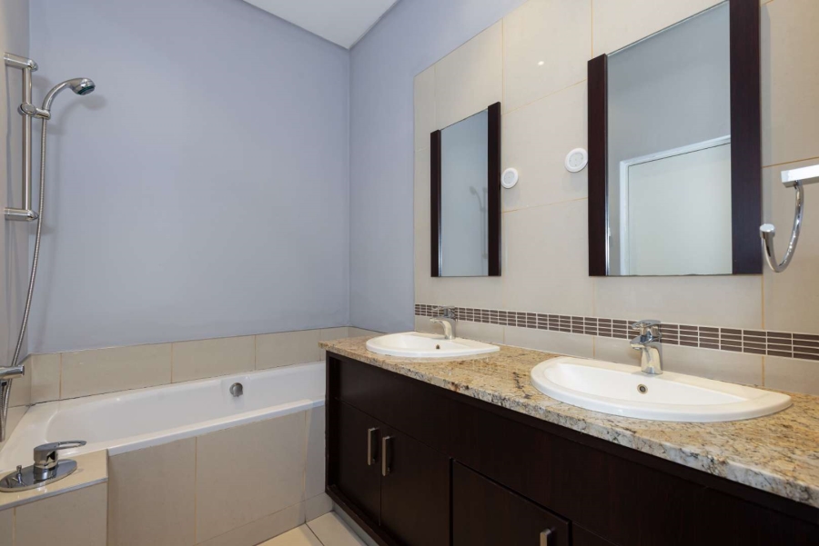 2 Bedroom Property for Sale in Morningside Gauteng