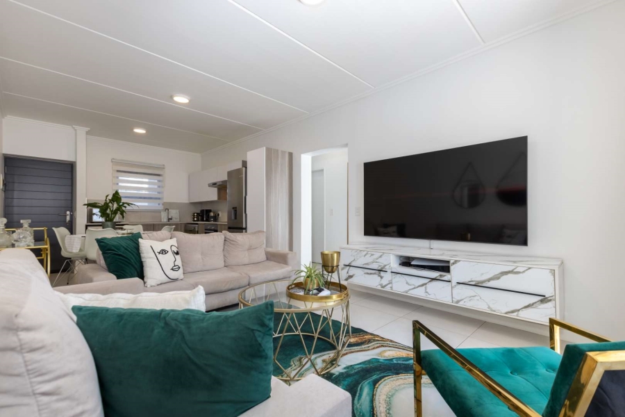 2 Bedroom Property for Sale in Beverley Gauteng