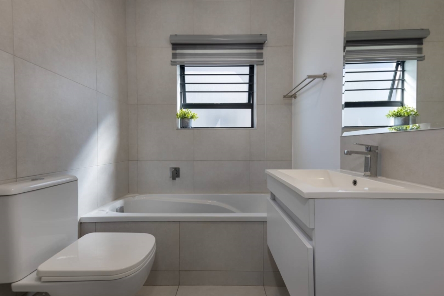 2 Bedroom Property for Sale in Beverley Gauteng