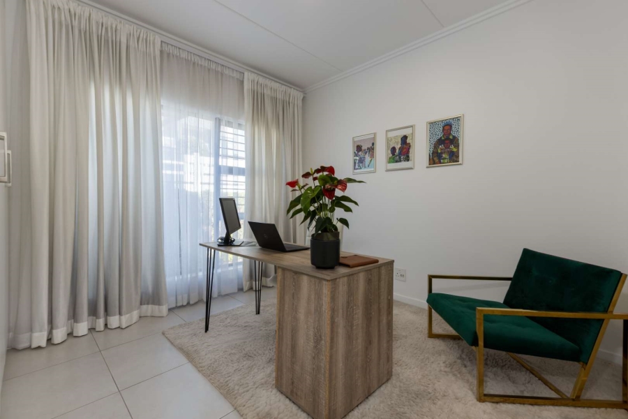 2 Bedroom Property for Sale in Beverley Gauteng