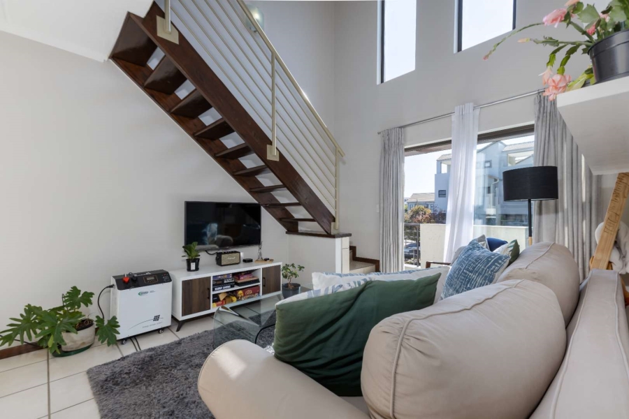 1 Bedroom Property for Sale in Bryanston Gauteng