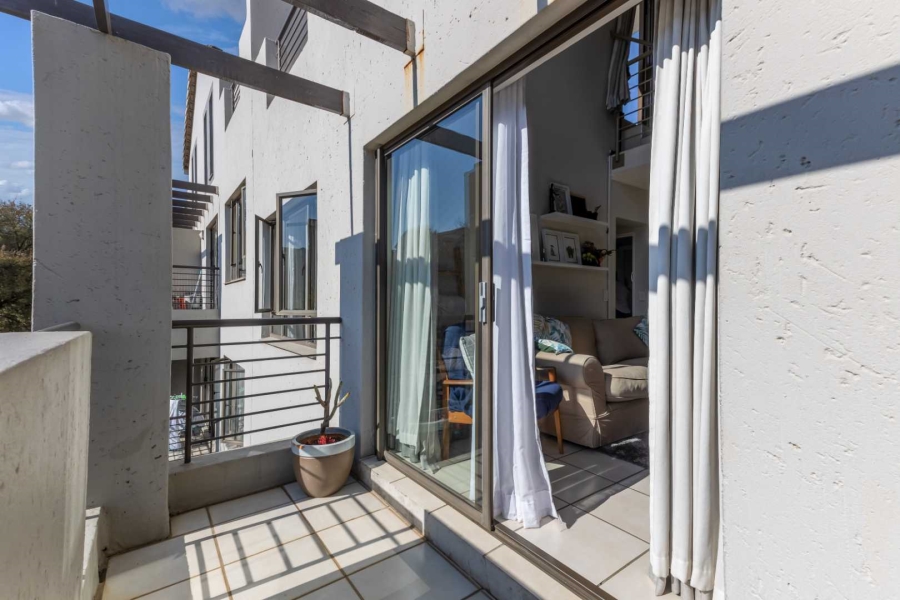 1 Bedroom Property for Sale in Bryanston Gauteng