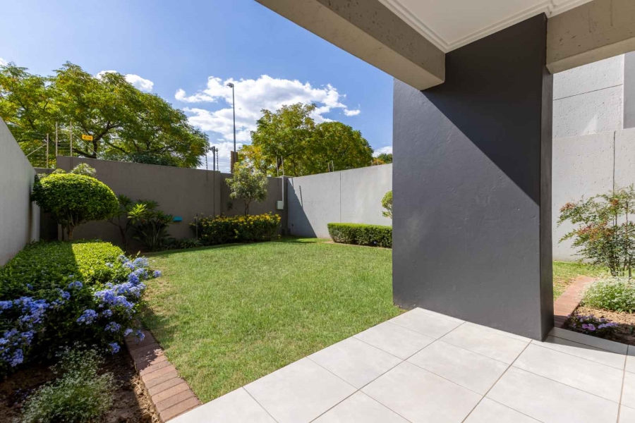 1 Bedroom Property for Sale in Beverley Gauteng