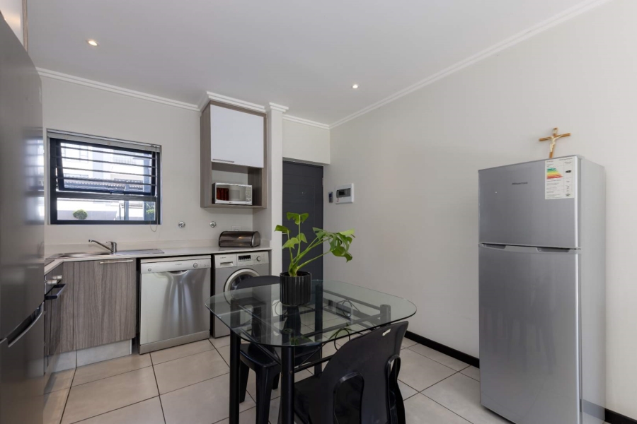 1 Bedroom Property for Sale in Beverley Gauteng