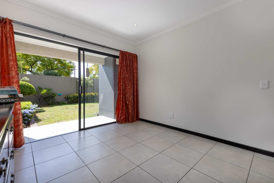 1 Bedroom Property for Sale in Beverley Gauteng