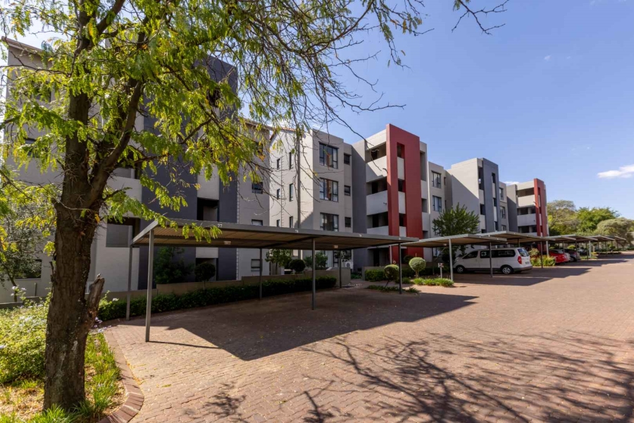 1 Bedroom Property for Sale in Beverley Gauteng