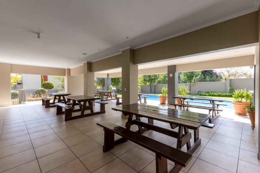 1 Bedroom Property for Sale in Beverley Gauteng