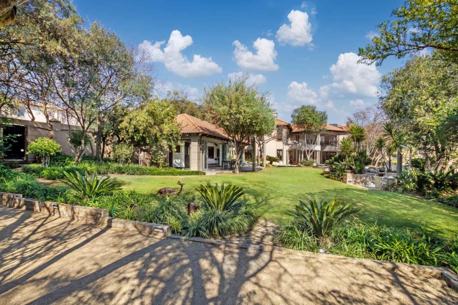 6 Bedroom Property for Sale in Dainfern Valley Gauteng