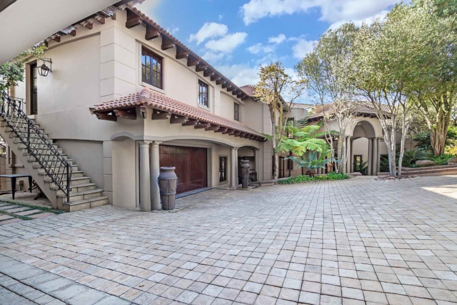 6 Bedroom Property for Sale in Dainfern Valley Gauteng