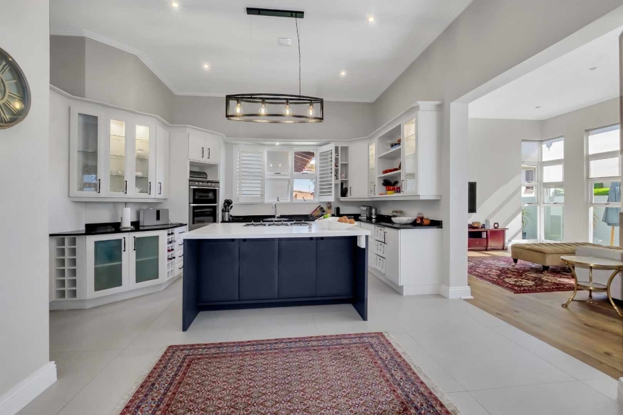 5 Bedroom Property for Sale in Dainfern Valley Gauteng