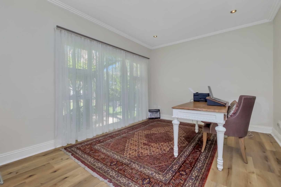 5 Bedroom Property for Sale in Dainfern Valley Gauteng