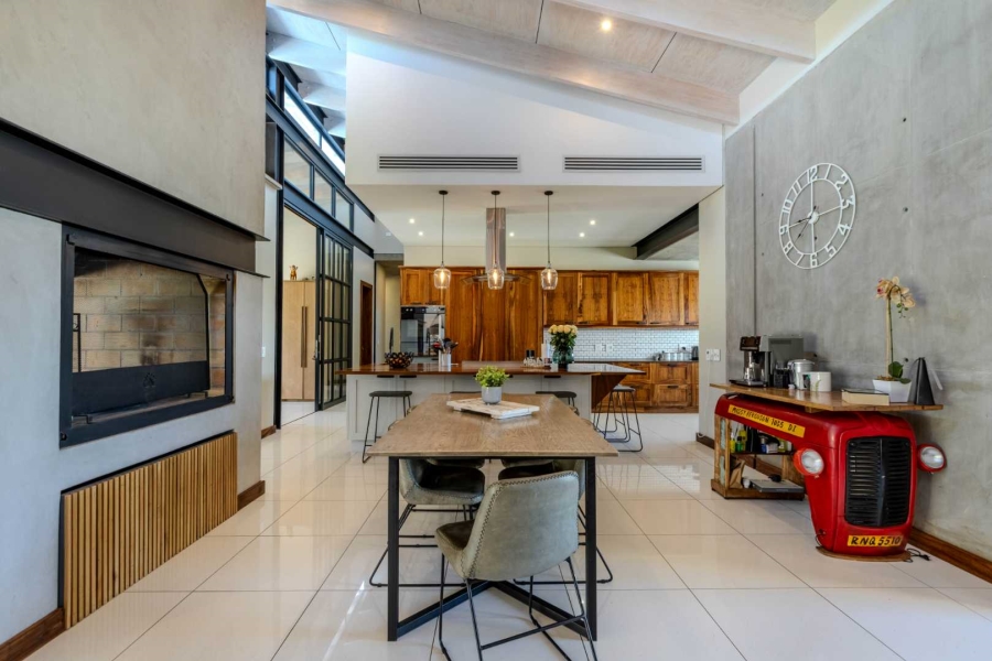 5 Bedroom Property for Sale in Beaulieu Gauteng