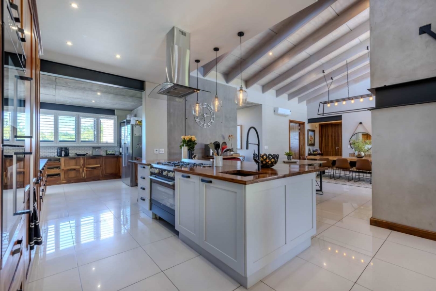 5 Bedroom Property for Sale in Beaulieu Gauteng