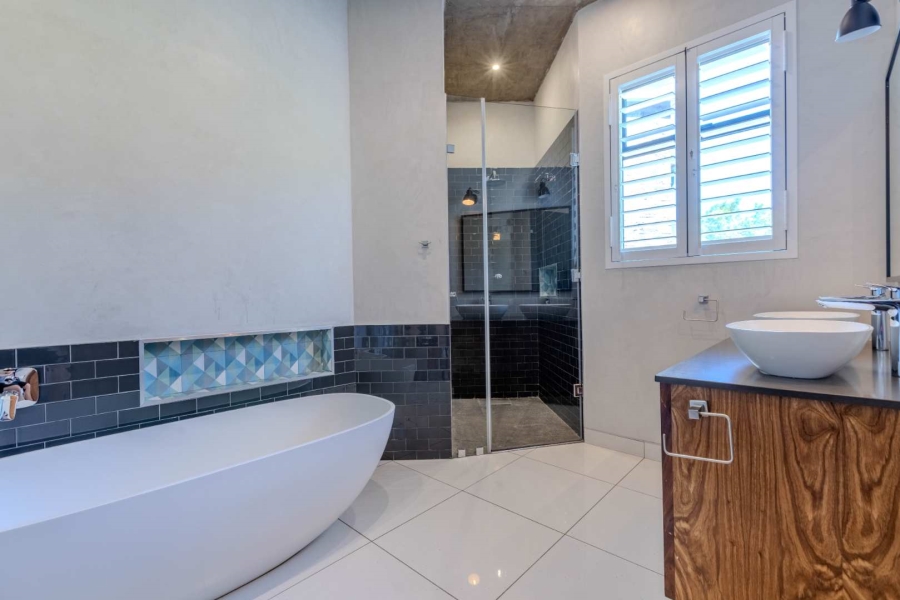 5 Bedroom Property for Sale in Beaulieu Gauteng