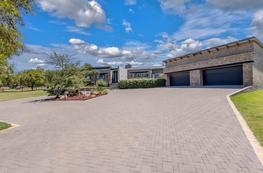 5 Bedroom Property for Sale in Beaulieu Gauteng