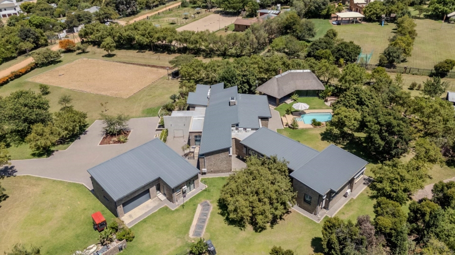 5 Bedroom Property for Sale in Beaulieu Gauteng