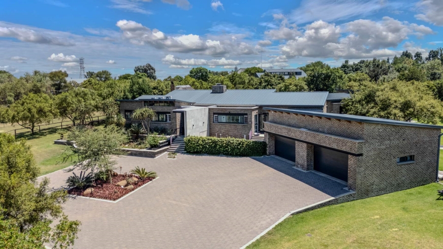 5 Bedroom Property for Sale in Beaulieu Gauteng