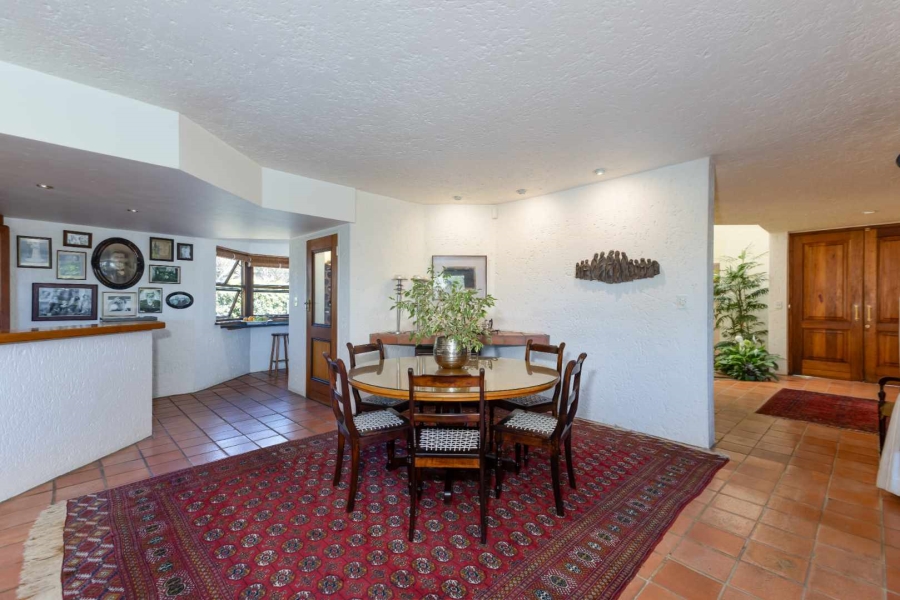 5 Bedroom Property for Sale in Lonehill Gauteng