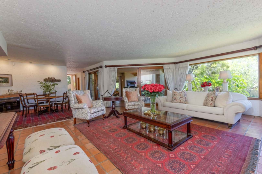 5 Bedroom Property for Sale in Lonehill Gauteng