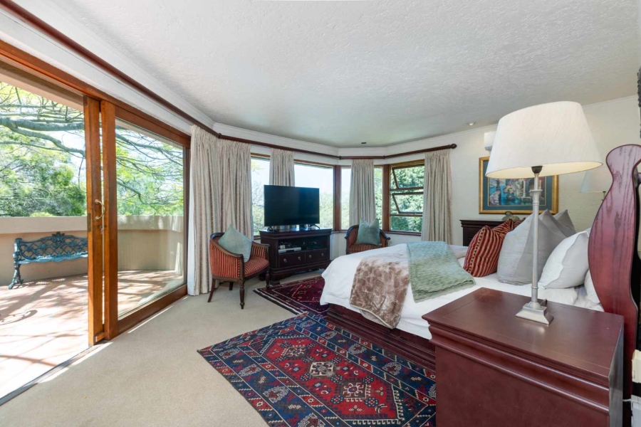 5 Bedroom Property for Sale in Lonehill Gauteng