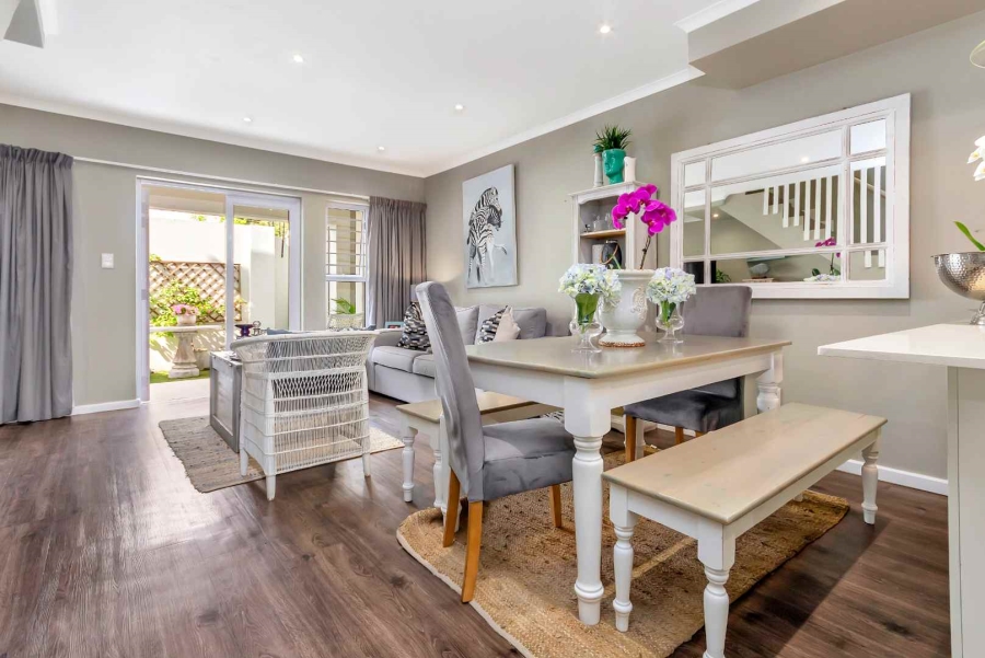2 Bedroom Property for Sale in Bryanston Gauteng