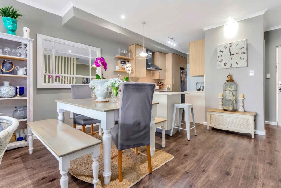2 Bedroom Property for Sale in Bryanston Gauteng