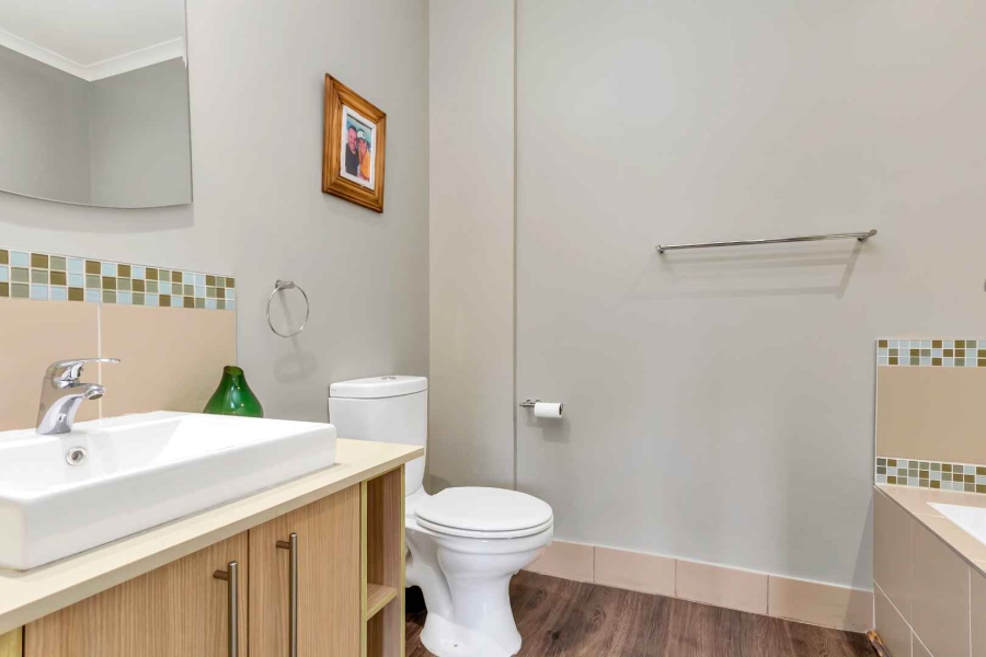 2 Bedroom Property for Sale in Bryanston Gauteng