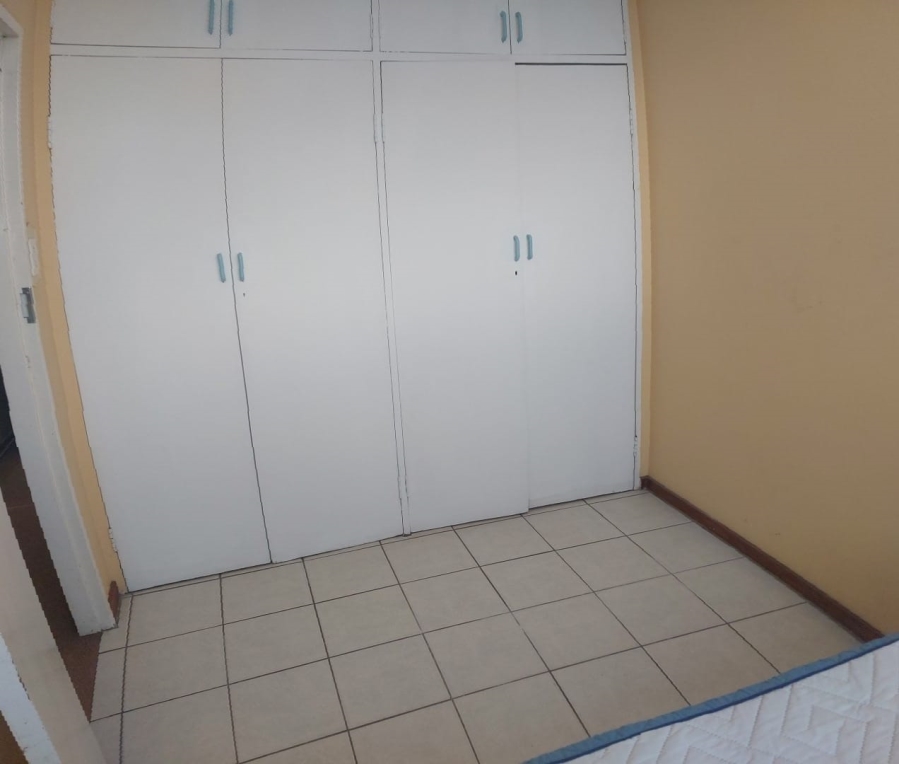 2 Bedroom Property for Sale in Gezina Gauteng