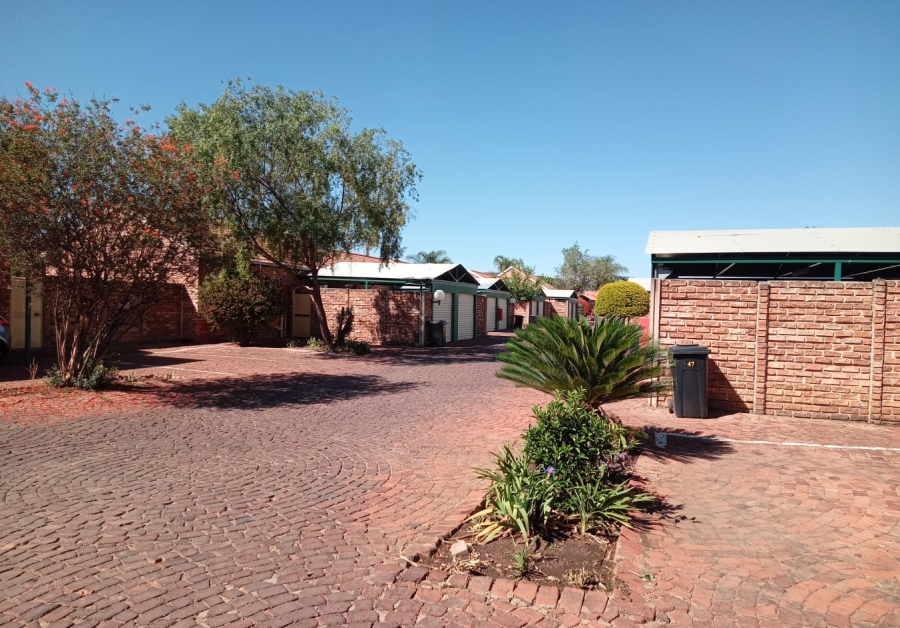 1 Bedroom Property for Sale in Annlin Gauteng