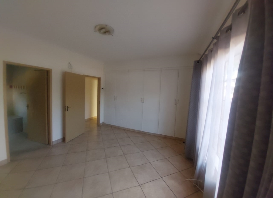 3 Bedroom Property for Sale in Hesteapark Gauteng