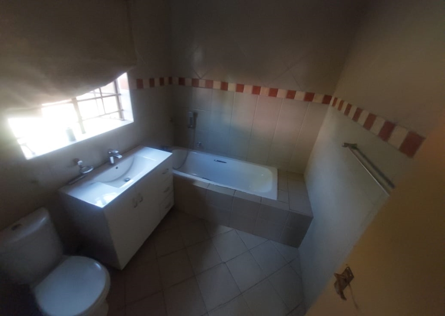 3 Bedroom Property for Sale in Hesteapark Gauteng