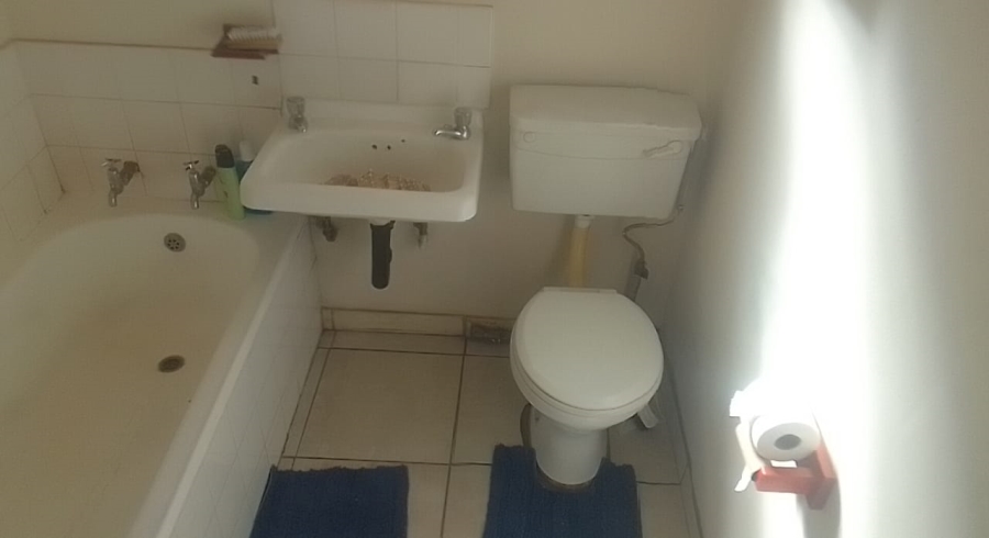 1 Bedroom Property for Sale in Villieria Gauteng