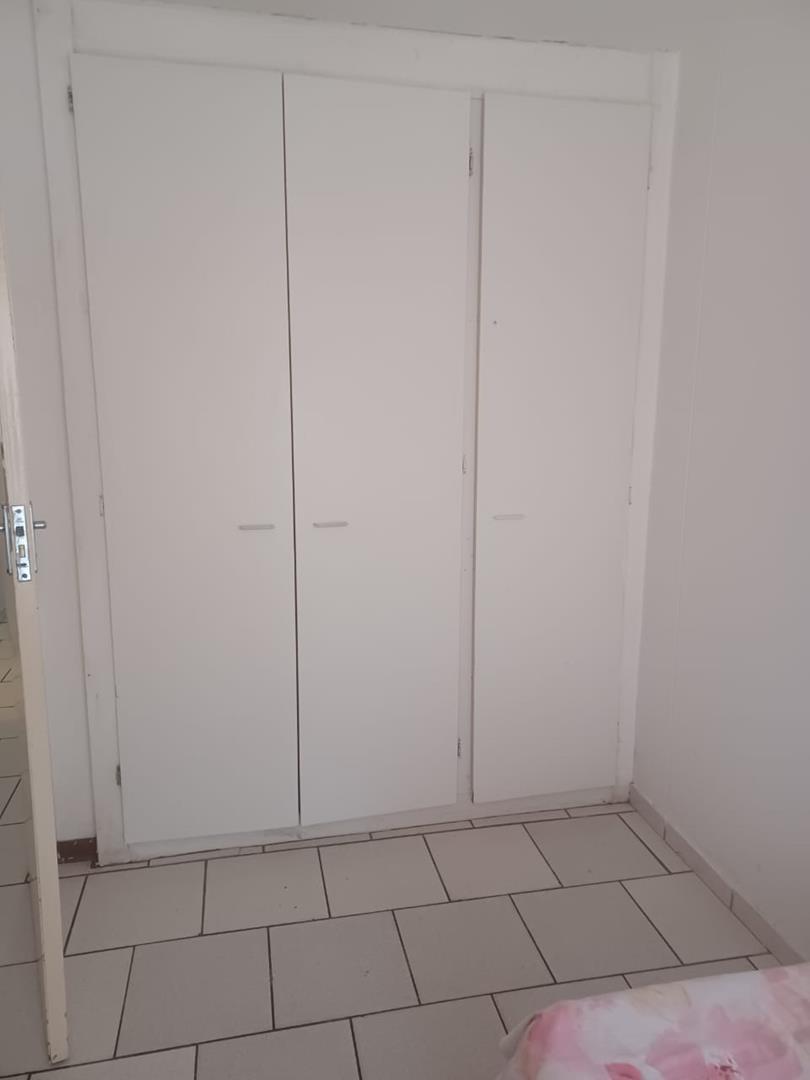 2 Bedroom Property for Sale in Pretoria North Gauteng