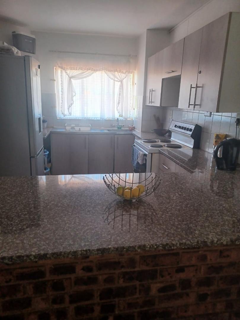 2 Bedroom Property for Sale in Pretoria North Gauteng