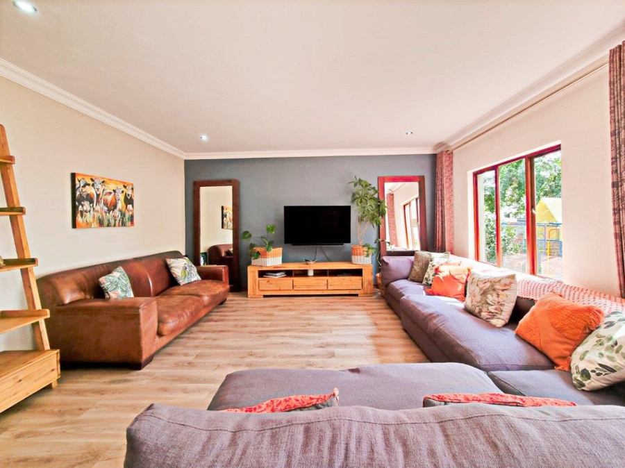 4 Bedroom Property for Sale in Olympus AH Gauteng
