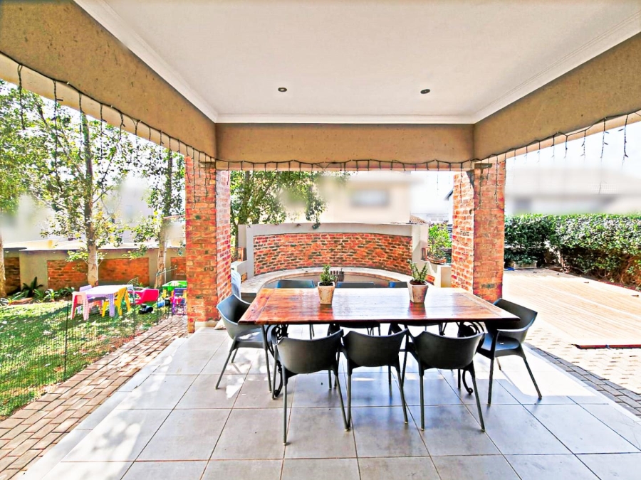 4 Bedroom Property for Sale in Olympus AH Gauteng