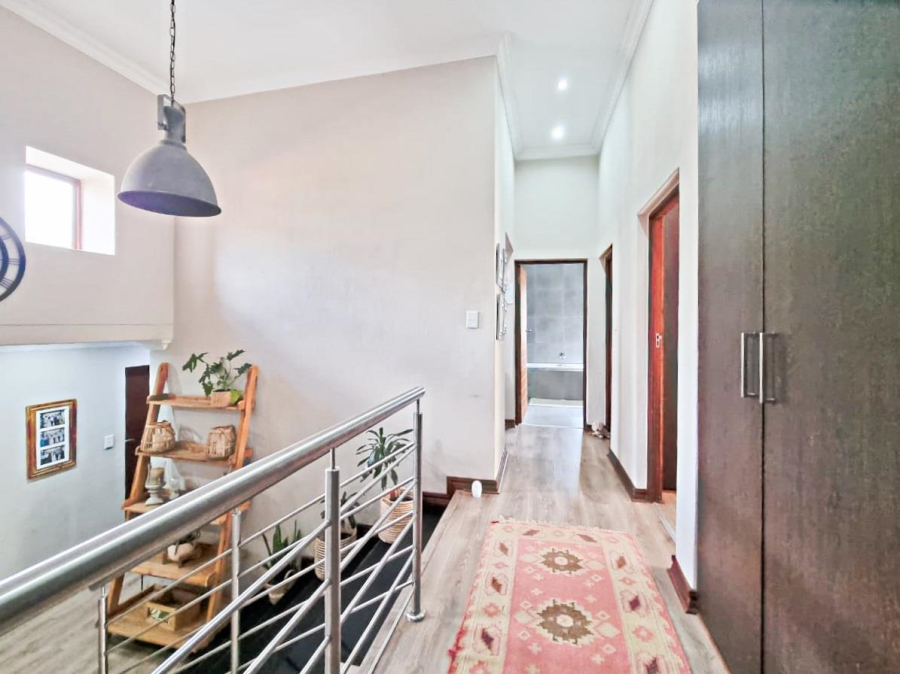 4 Bedroom Property for Sale in Olympus AH Gauteng