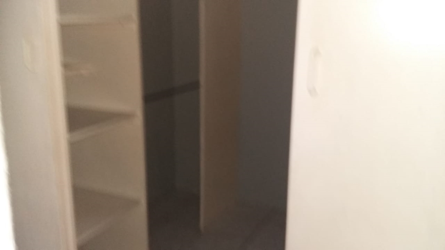 To Let 3 Bedroom Property for Rent in Brackenhurst Gauteng