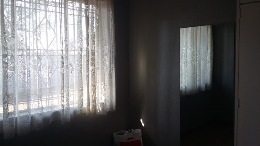 To Let 3 Bedroom Property for Rent in Brackenhurst Gauteng