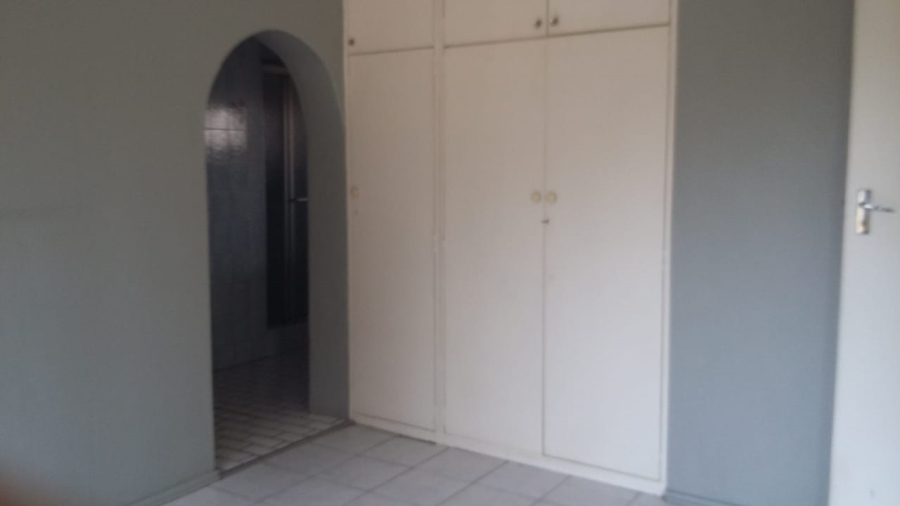 To Let 3 Bedroom Property for Rent in Brackenhurst Gauteng