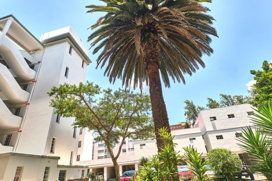 2 Bedroom Property for Sale in Killarney Gauteng