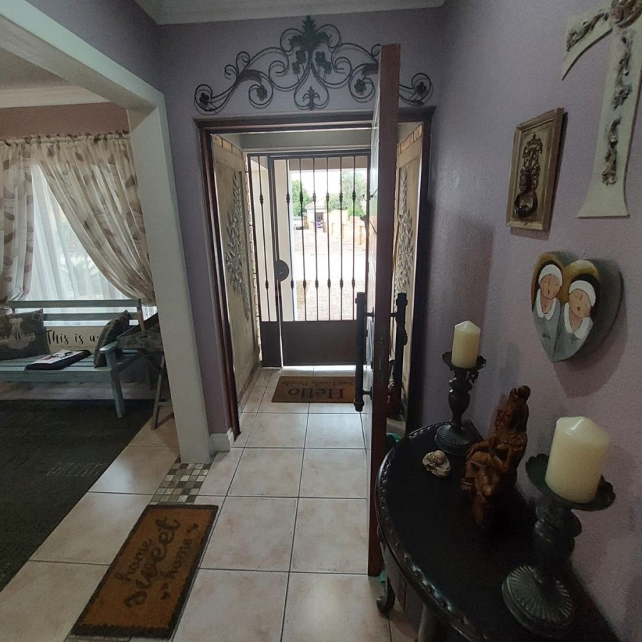 4 Bedroom Property for Sale in New Market Gauteng