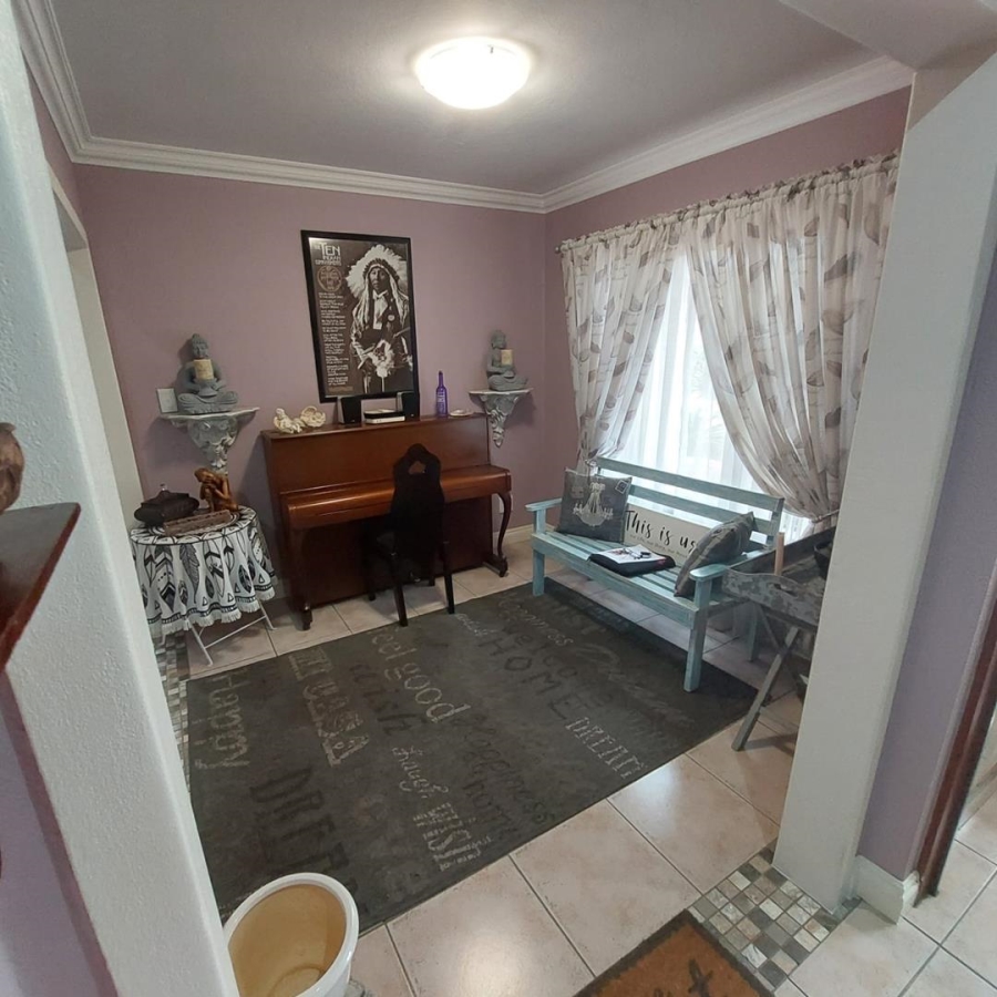 4 Bedroom Property for Sale in New Market Gauteng