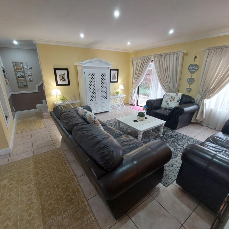 4 Bedroom Property for Sale in New Market Gauteng